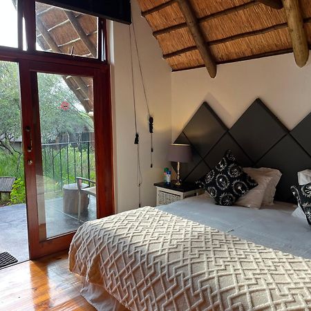 Tidimalo Lodge Rustenburg Ngoại thất bức ảnh