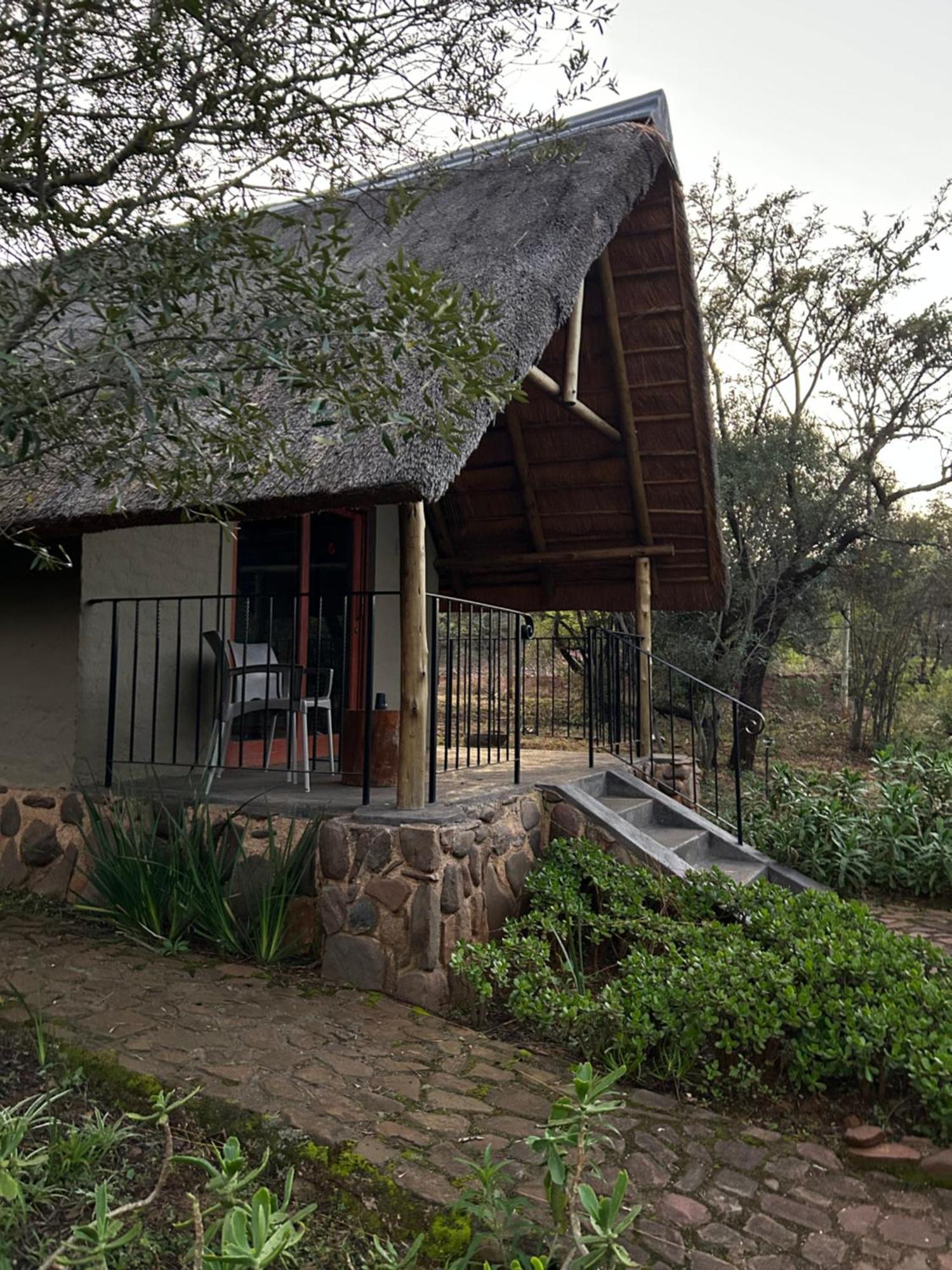 Tidimalo Lodge Rustenburg Ngoại thất bức ảnh