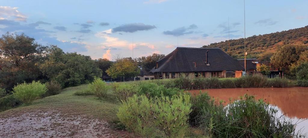 Tidimalo Lodge Rustenburg Ngoại thất bức ảnh